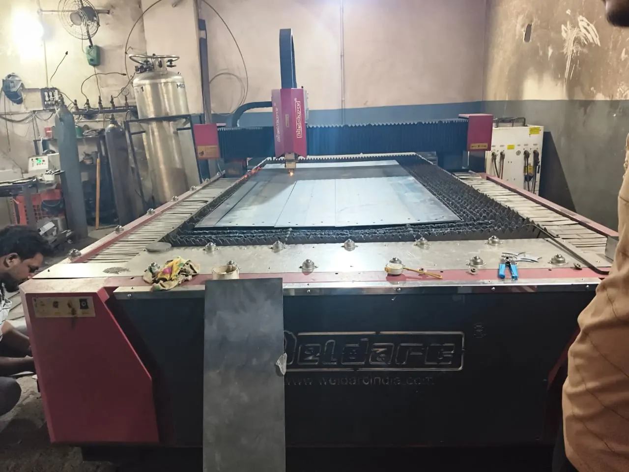 TAJ FABRICATOR workshop - photo 2